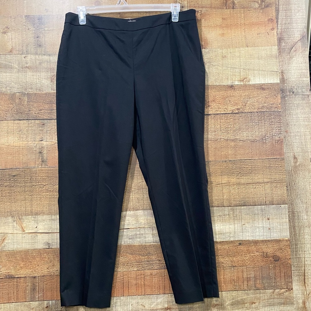 Chaus Cropped Black Slacks Pants Size 14